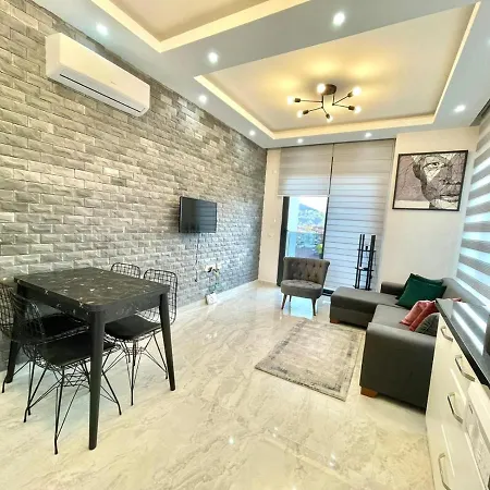 Новая Двухкомнатная Квартира В Центре Аланьи * Alanya